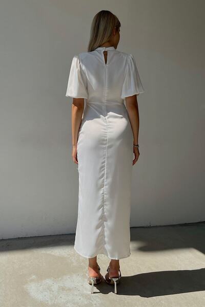 zks grup tekstil Γυναικείο Λευκό Σατέν Φόρεμα με Μανίκια Μπαλόνι ντραπέ με Λεπτομέρεια Σχισμής