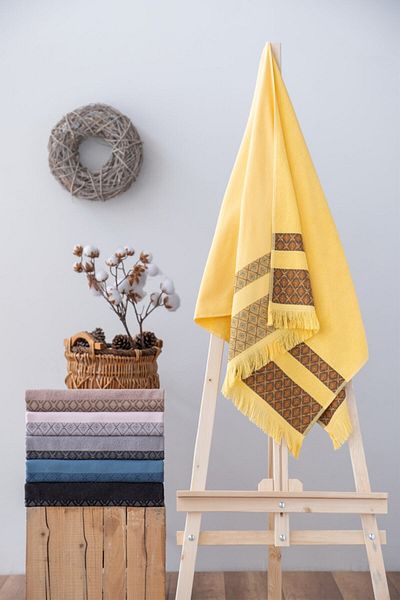 Cotton Box Prosop de baie pentru gemeni moale din bumbac 100% cu model galben și geometric - 75x150cm