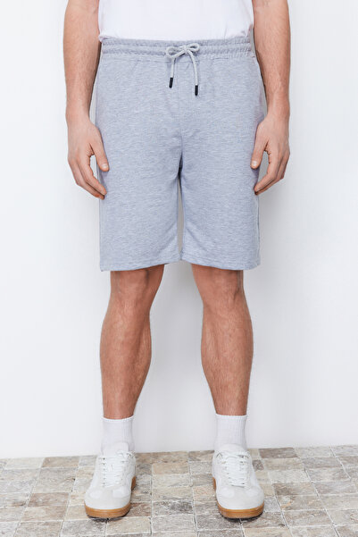 Trendyol Collection Šedé šortky Regular Fit & Bermudy TMNSS20SR0068