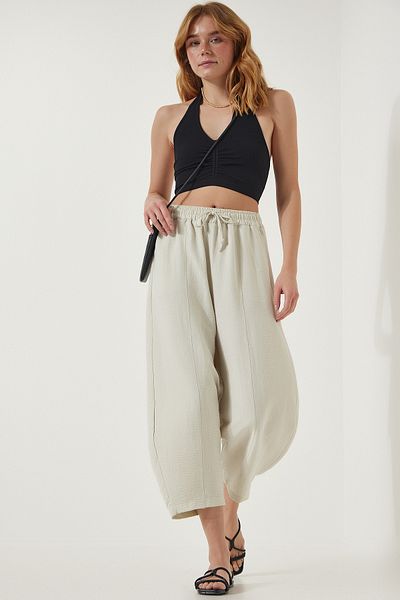 Happiness İstanbul Hellcremefarbene Baggy-Hose aus Leinen-Viskose mit Taschen für Damen CV00001
