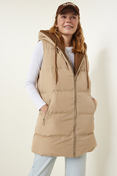 Happiness İstanbul Women's Beige Tan Hooded Double Sided Puffer Vest GZ00001