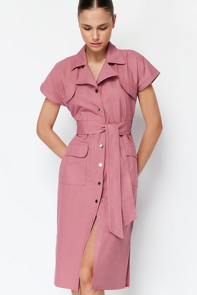 Trendyol Collection Φόρεμα μίντι πουκάμισο Gabardine με ζώνη αποξηραμένο τριαντάφυλλο TWOSS24EL00227