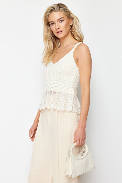 Trendyol Collection Bluzka Stone Brode Garni z detalami TWOSS24BZ00199