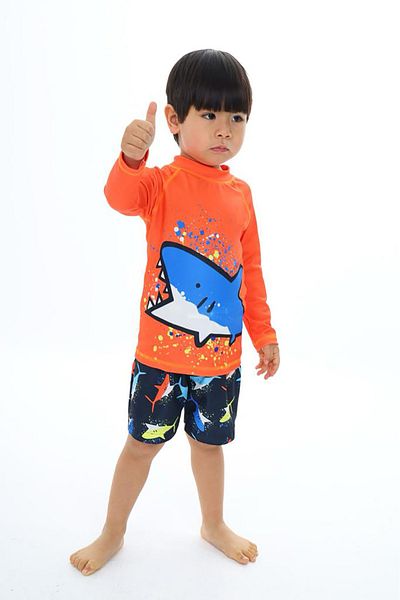 My Kids Wear Costum de baie cu model cu caracter de protecție solară și pantaloni scurți de mare