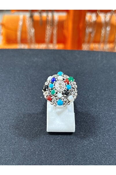 Firuze Gümüş Oval Oyma Modeli Renkli Taşlı Gümüş Yüzük