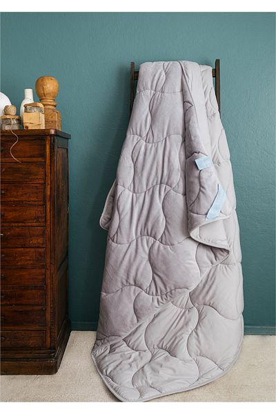Apricitas HOME Milky Touch Double Wellsoft Quilt Gray