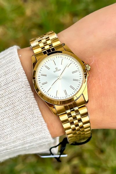 Reward Gold Color Stylish Design Women's Wristwatch