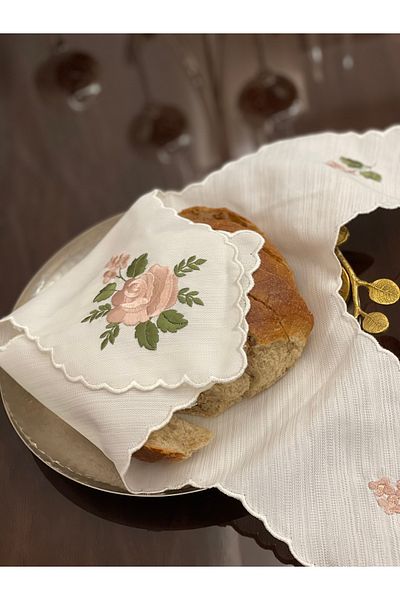 QBR Home Colorful Rose Embroidered Bread Cover