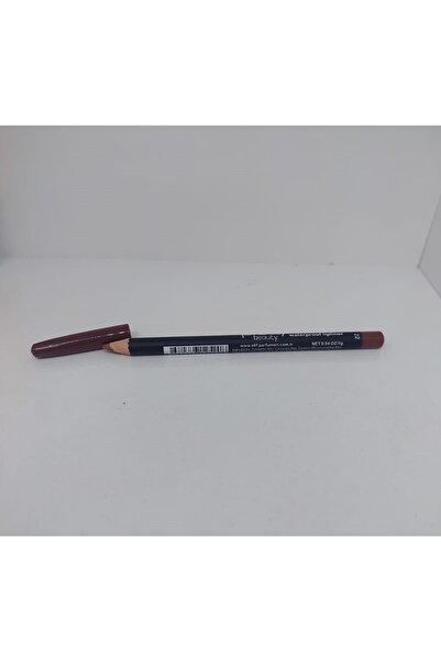 Pretty Beauty قلم شفاه جميل مقاوم للماء رقم 22