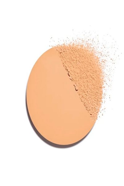 Chanel Glittering Illuminating Powder Beige
