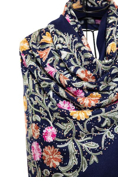 CASHMERE AND SİLK MAWLANA Şal din piatră brodat din caşmir modal