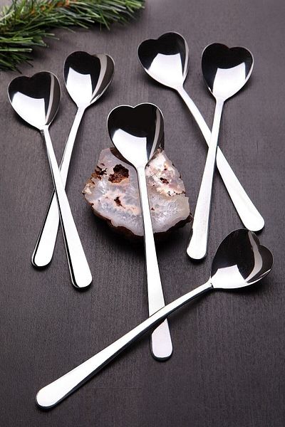 UNDERGROUND TRADE Heart Shaped Set of 6 Ice Cream and Dessert Spoons Stainless Steel