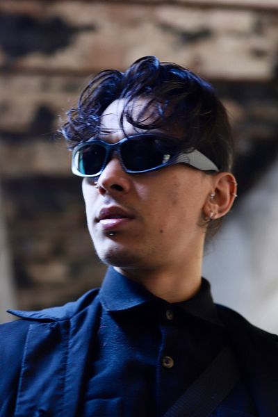 TomyHelf Black Frame Black Glass Wind Proof Unisex Sunglasses