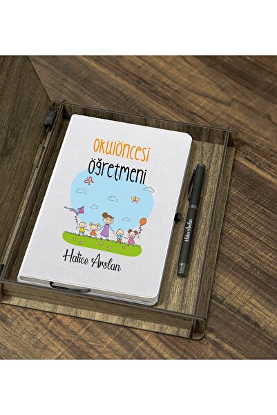 Yaprak Hediyelik Kişiye Özel Okul Öncesi Öğretmeni Tasarımlı Ahşap Kutulu Aja...