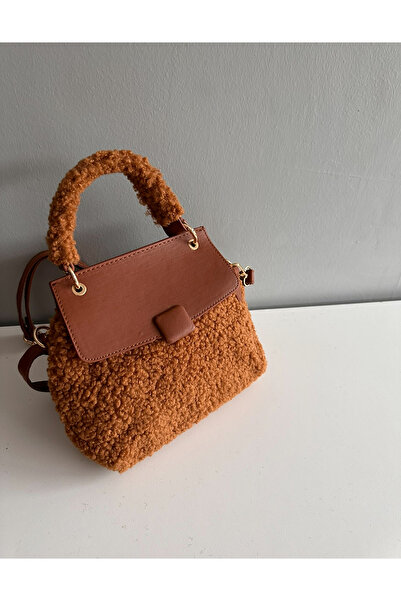 Boutiquehaki Puffy Mini plyšová taška