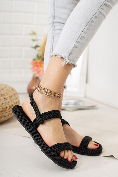 Fox Shoes Dámské sandály se slámou Black Lana String K596012104