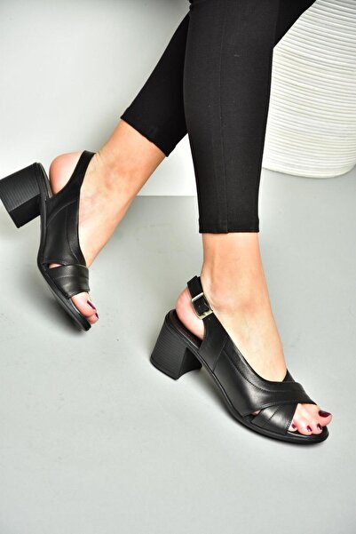 Fox Shoes P555452203 Black Genuine Leather Thick Heeled Women's Shoes