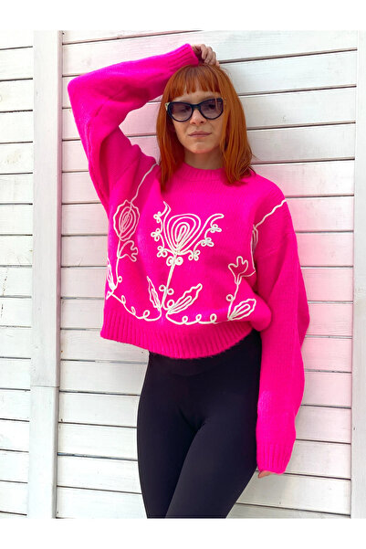 Panku Bizu Design Store Fushia Flower Çiçek Nakışlı Fuşya Pembe Yumuşacık Kazak