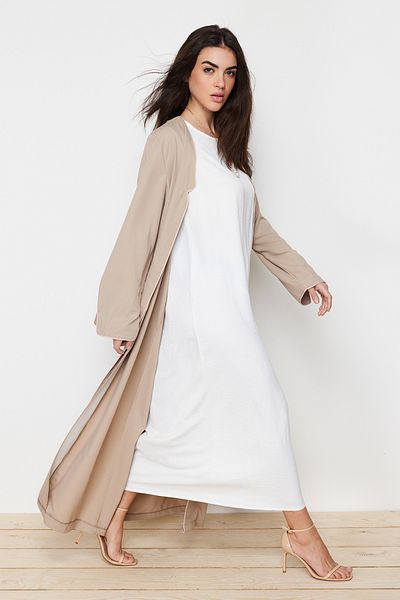 Trendyol Modest Lange gewebte Aerobin-Kappe mit Steinpaspelierung & Ferace & Abaya TCTSS24KF00012