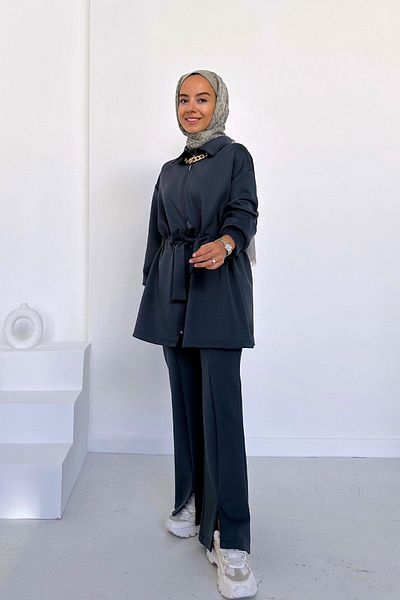 Ka Hijab بدلة غوص بتفاصيل قلادة - مدخن