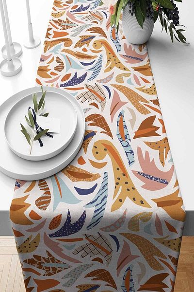 Pilloveland Runner Brooch Patterned Suede Woven 140*40 cm
