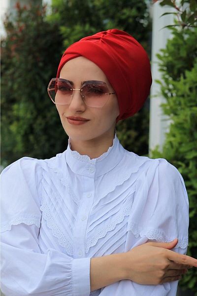 tessetür Bone diyarı Practical Cross Bonnet Red