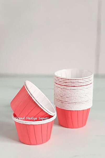 Trend Hediye Sepeti 50'li Kırmızı Muffin Cupcake Kalıbı Kek Kapsülü Kek Kalıb...