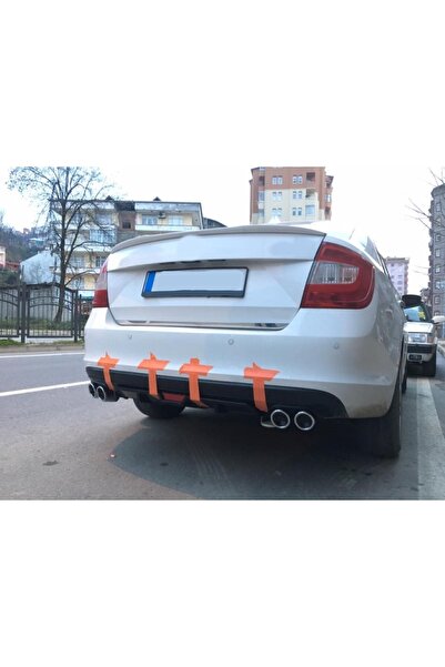 OTO H.İ.T. SKODA RAPİD UYUMLU BODY KİT DİFÜZÖR 4 ÇIKIŞ SİYAH YUVARLAK