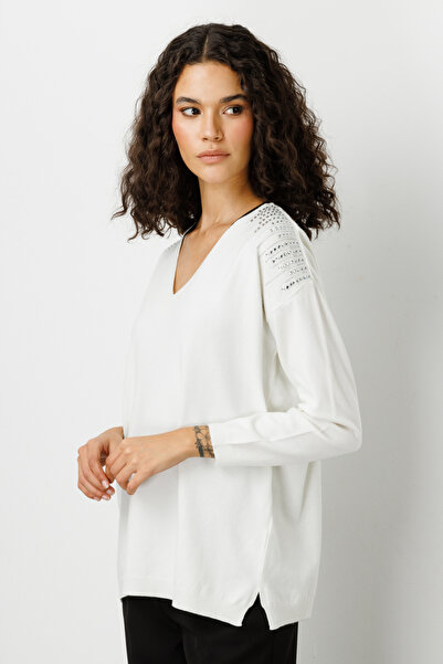 Ekol V-Neck Stone Detailed Ecru Knitwear
