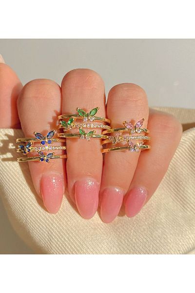 h&b design jewel خاتم فراشة من الحجر الملون باللون الذهبي