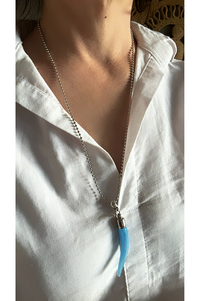 by özllem قلادة العظام الزرقاء