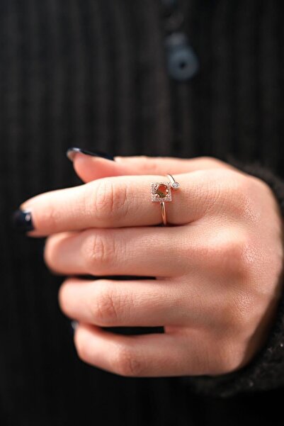 Siya Silver 925 Ayar Gümüş Kadın Zultanit Taşlı Renk Değiştiren Ayarlanabilir...