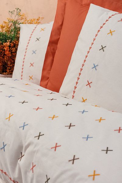 Cotton Box مجموعة غطاء لحاف شخصية من Joli Tile Brode