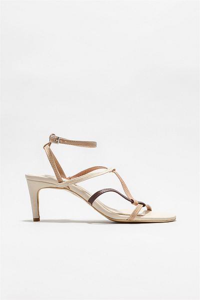 Elle Shoes Μπεζ γυναικεία πέδιλα με τακούνι