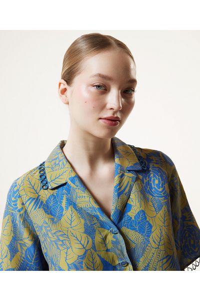 Machka Leaf Pattern Relaxed Cut Blouse