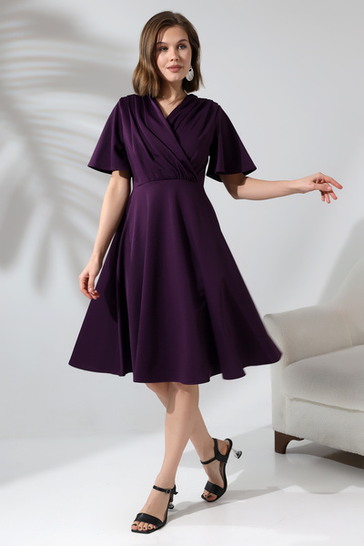 Fasmia فستان كروزر بتفاصيل أمامية من الطائر F138