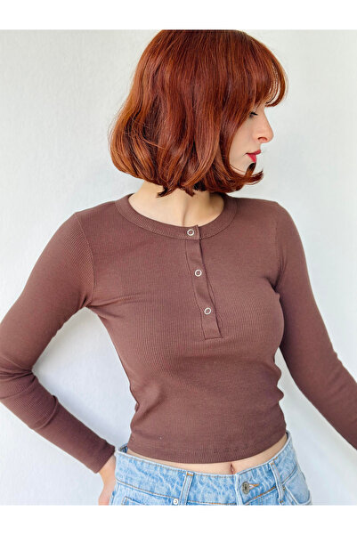 Jose Clothing Μπλούζα με λαιμόκοψη με λεπτομέρεια με κουμπιά με μακρύ μανίκι κοτλέ Basic Crop Blouse