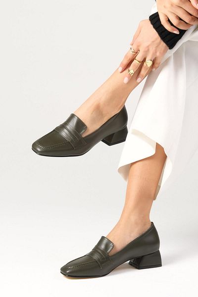 Mio Gusto Cecille Green Color Blunt Toe Short Heeled Women's Shoes