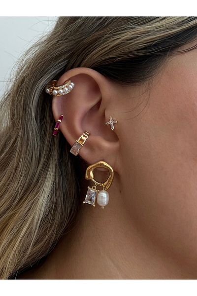 h&b design jewel حلق بتصميم مفصل من اللؤلؤ الصلب