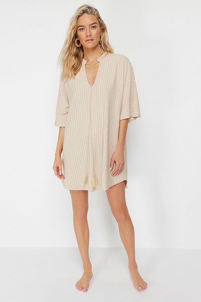 Trendyol Collection Μπεζ Φαρδιά Εφαρμογή Μίνι πλεκτό δεμένο φόρεμα παραλίας TBESS23EL00080