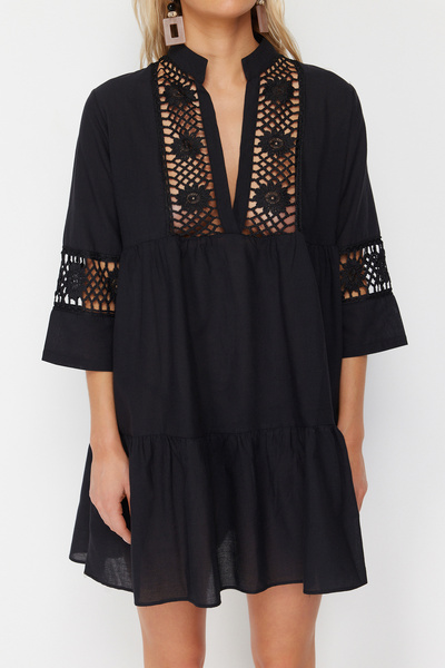 Trendyol Collection Μαύρο υφαντό 100% βαμβακερό δαντέλα μίνι φόρεμα παραλίας TBESS20EL0854
