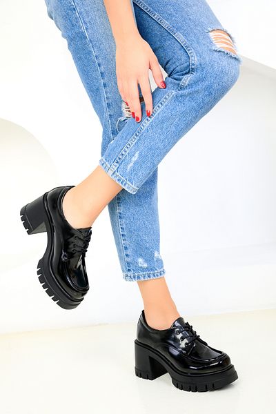 SOHO Black Patent Leather Women's Casual Shoes 18598