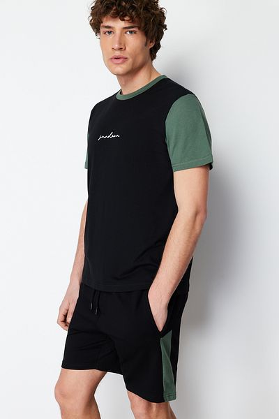 Trendyol Collection Чорний піжамний комплект в клітинку Regular Fit Orme в клітинку TMNSS24PT00003