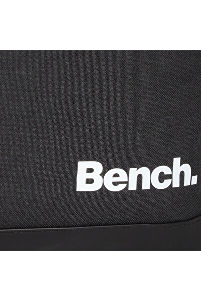 BENCH Klassischer Tagesrucksack mit 42 cm großem Laptopfach
