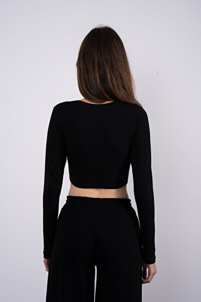 SHEISMONO Bavlněná černá halenka s výstřihem do V