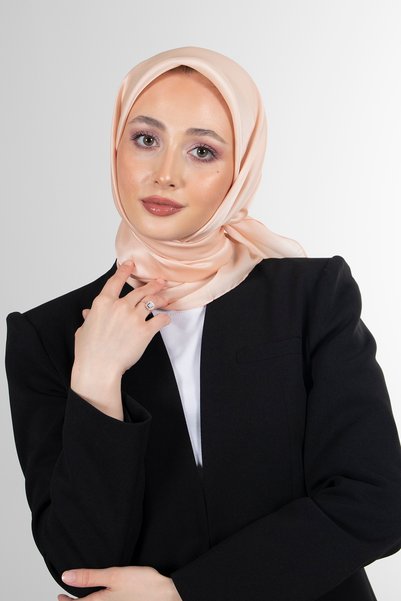 HAREM SCARF Yavruağzı Elmas Eşarp