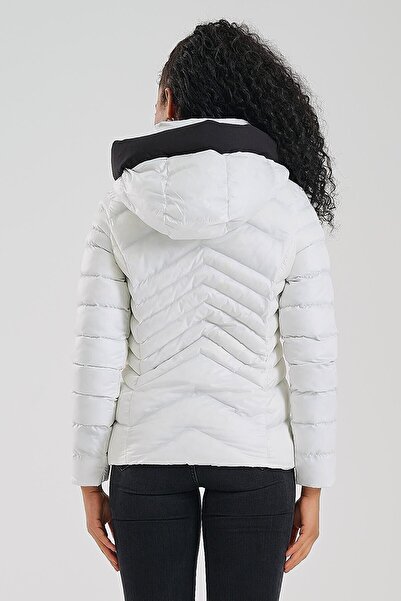 Rodi Jeans White Slim Fit Hooded Women's Coat - Stand Collar