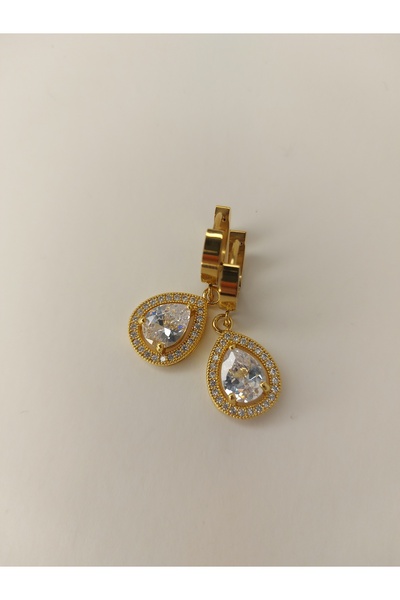 Romea أقراط من الفولاذ المقاوم للصدأ باللون الذهبي مرصعة بالأحجار