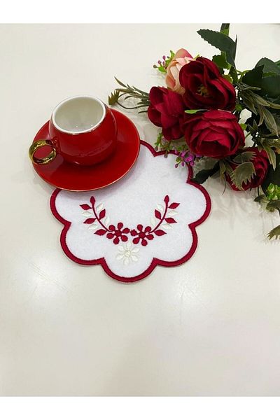 İNCİ ÇEYİZ 6 Pieces Felt Embroidered Coffee Side Cocktail Napkin & Coasters