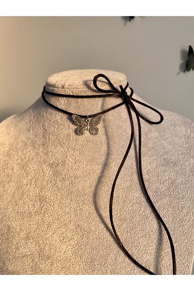 Pinky Lady string butterfly choker necklace